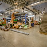 Villa met magazijn